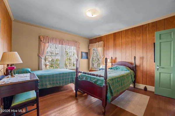 $950,000 | 314 Sunnyside Drive, Washington, NC 27889