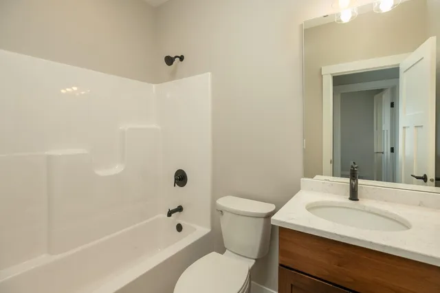 $479,900 | 1202 15th Street Northeast, Kasson, MN 55944