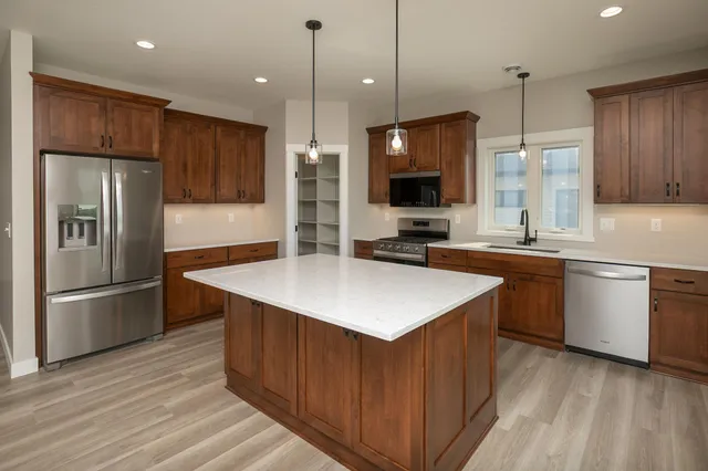 $479,900 | 1202 15th Street Northeast, Kasson, MN 55944