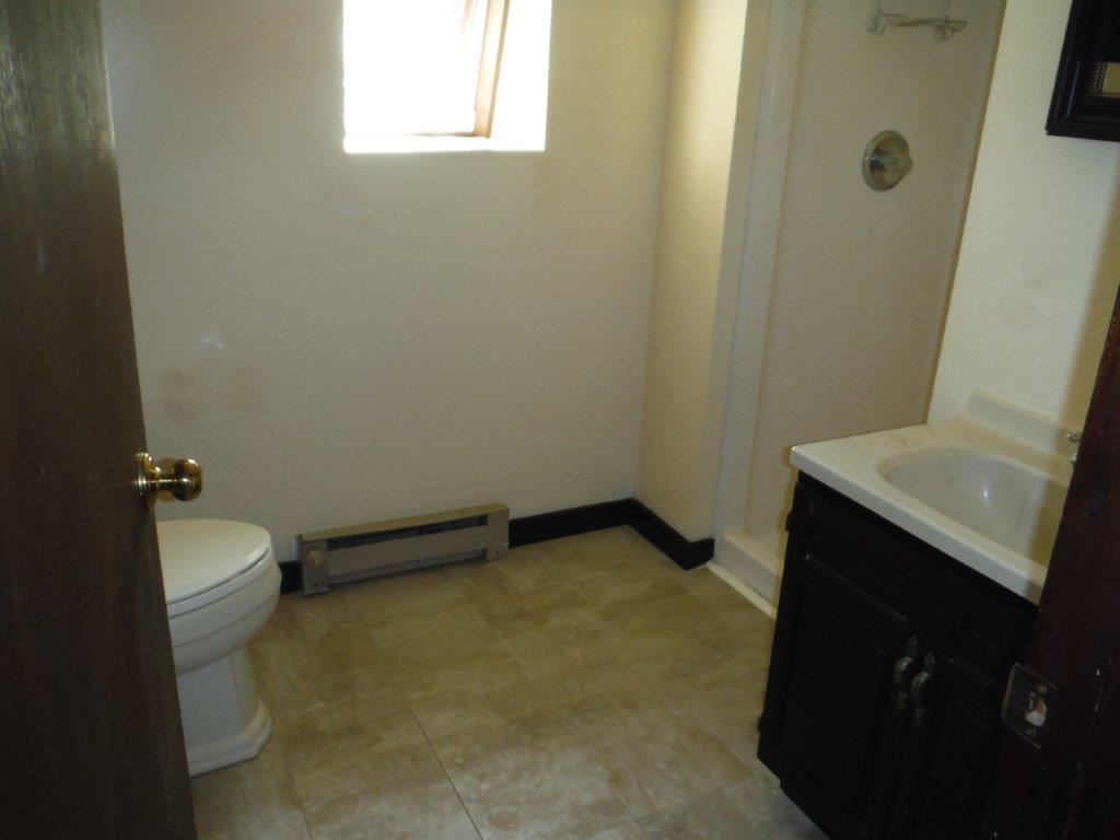 204 Stevenstown Road Litchfield, ME 04350 - Photo 24 of 29 2ND FLOOR BATH