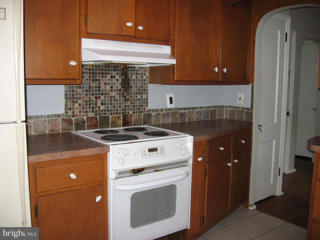 422 Cherry Street Lititz, PA 17543 - Photo 3 of 4 Gallery Image 3