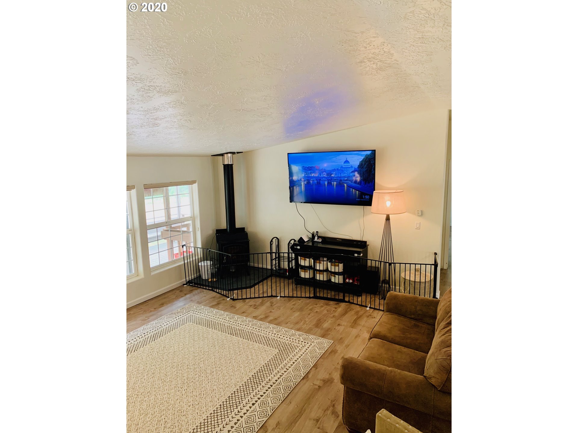 74006 London Road Cottage Grove, OR 97424 - Photo 11 of 32 Gallery Image 11
