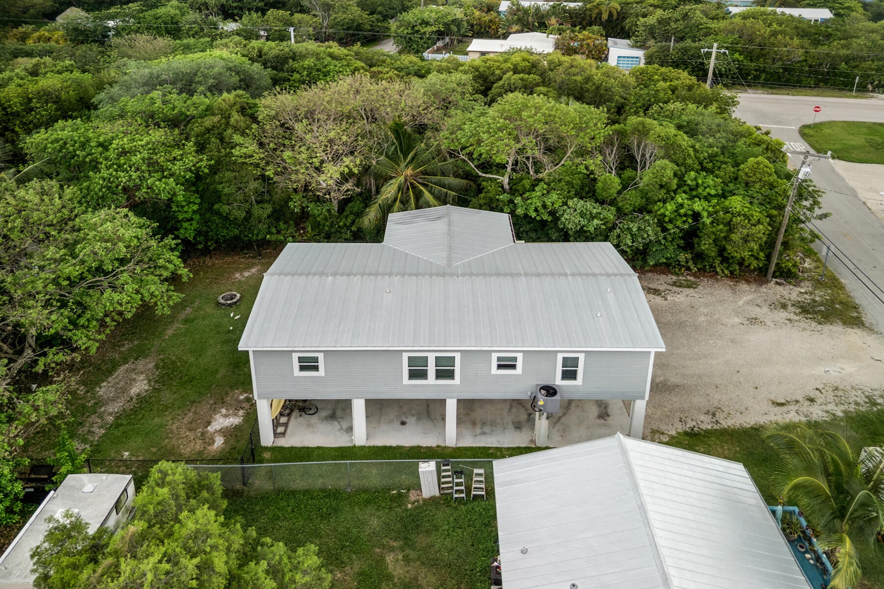 27024 Shannahan Road Summerland Key, FL 33042 - Photo 39 of 43 Gallery Image 39