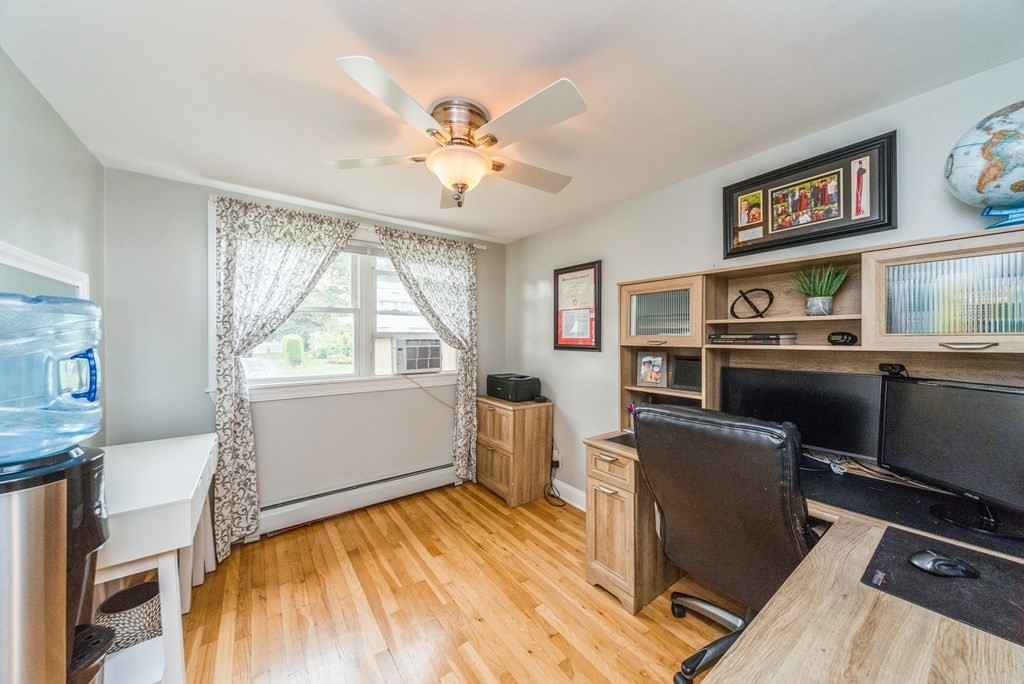 75 Crestview Road Waltham, MA 02451 - Photo 12 of 31