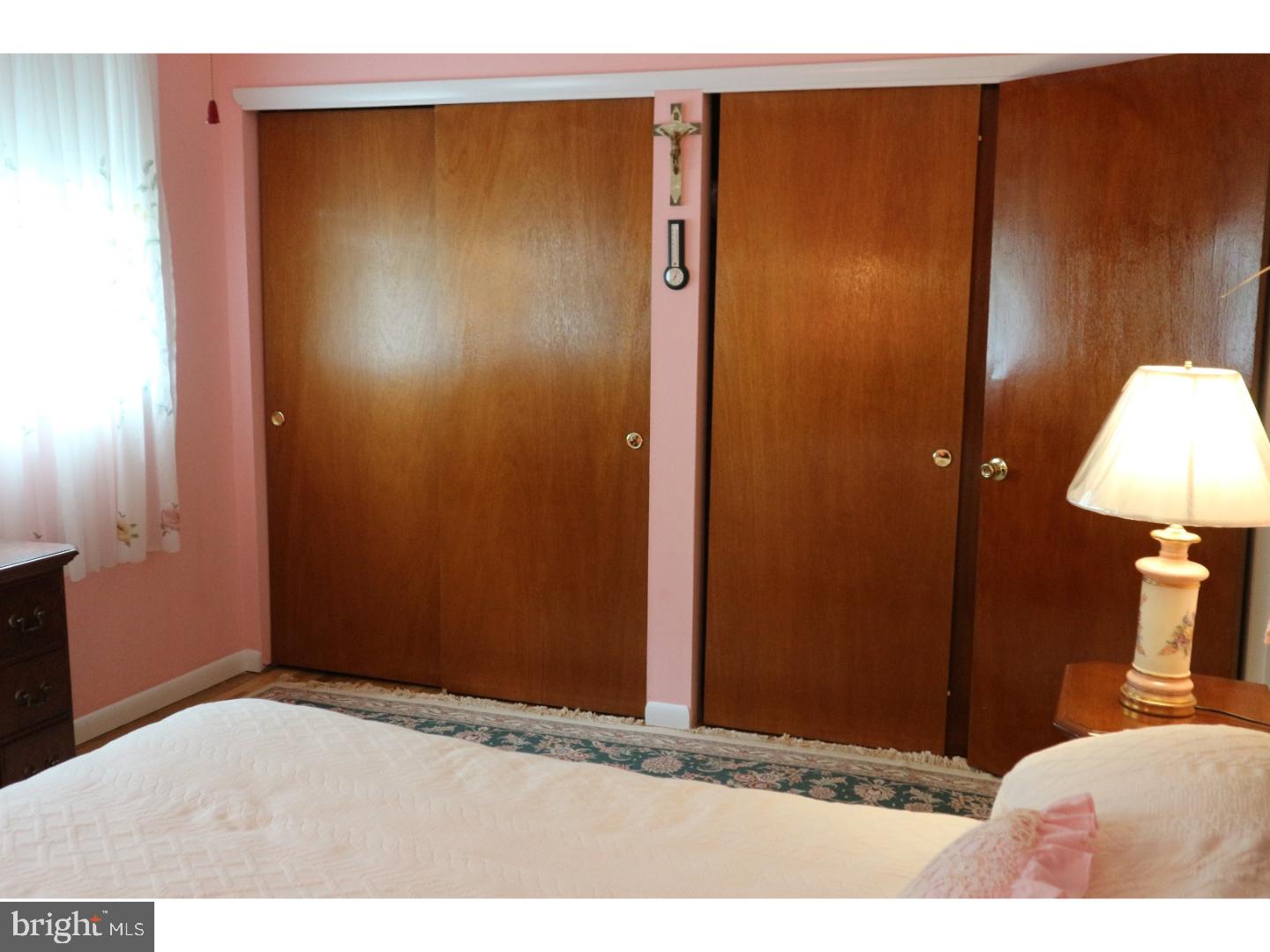 7332 Hill Road Philadelphia, PA 19128 - Photo 10 of 20 Gallery Image 10
