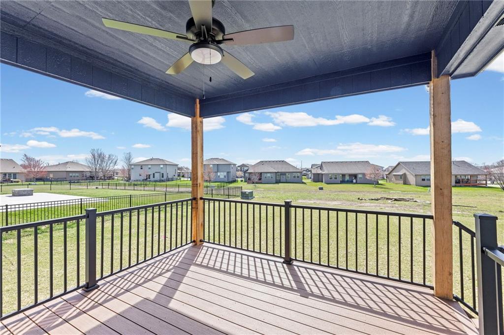 18593 West 193rd St Spring Hill Spring Hill, KS 66083 - Photo 37 of 50