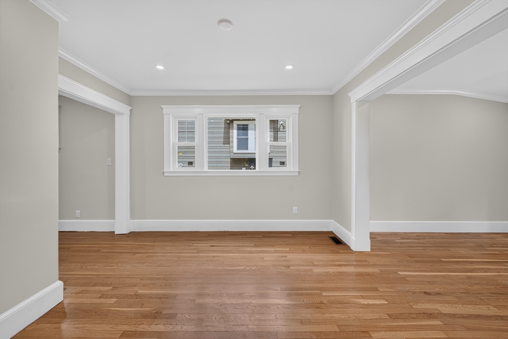 47 Ronald Road Arlington, MA 02474 - Photo 16 of 42 Gallery Image 16