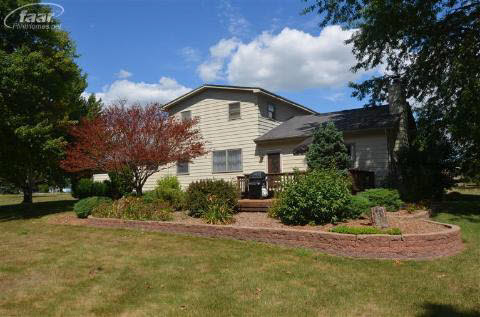 6070 South Duffield Road Swartz Creek, MI 48473 - Photo 4 of 31 20211558-3.JPG
