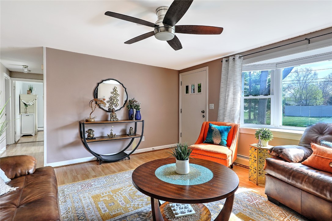 5 Congress Road Barrington, RI 02806 - Photo 8 of 42