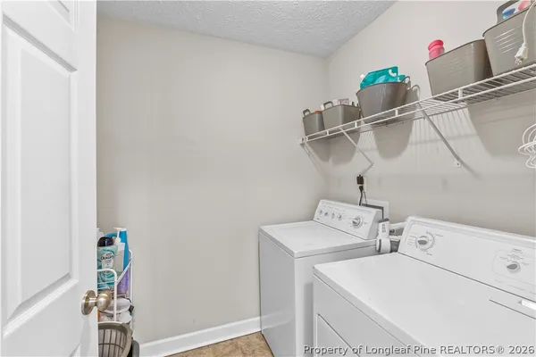 $2,700 | 316 Whitestone Drive, Fayetteville, NC 28312