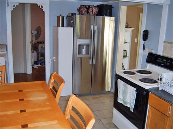 12 Clover Road Holbrook, MA 02343 - Photo 5 of 9