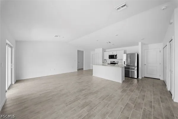 $2,100 | 2815 24th Street West, Lehigh Acres, FL 33971
