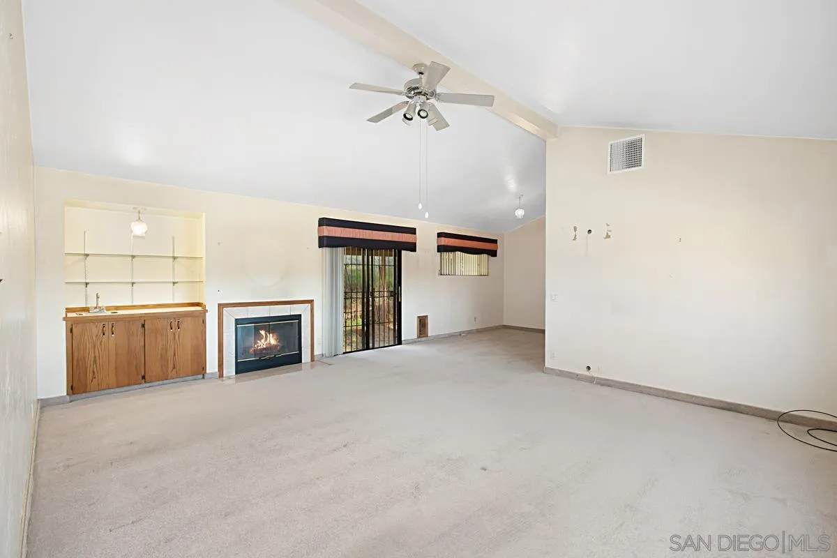 9255 Carthay Circle Spring Valley, CA 91977 - Photo 13 of 26 Gallery Image 13