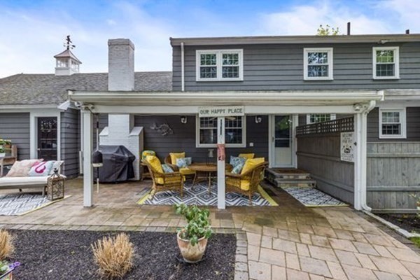 39 Alroy Road Weymouth, MA 02190 - Photo 9 of 25 Gallery Image 9