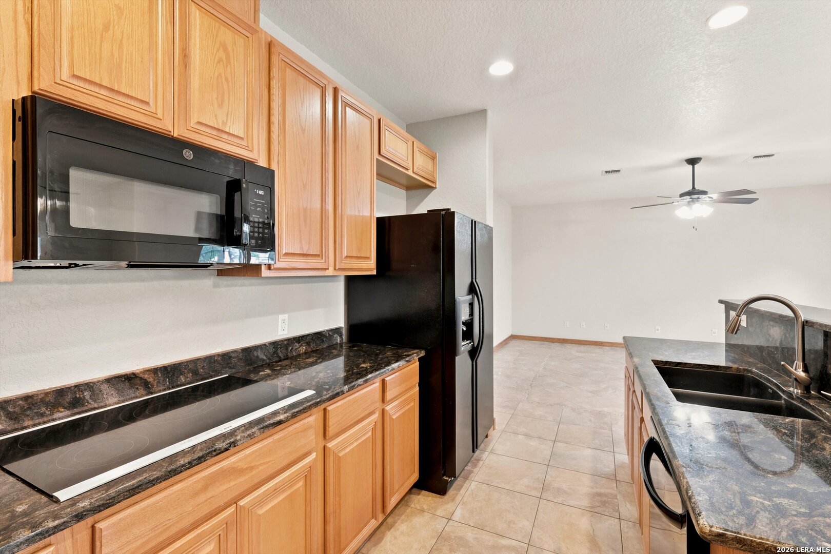 132 Springtree Bend Cibolo, TX 78108 - Photo 14 of 40