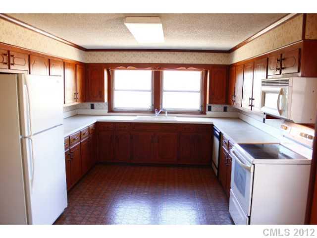 3020 Stokes Ferry Road Salisbury, NC 28146 - Photo 4 of 16 Gallery Image 4