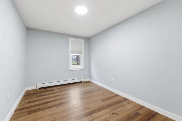 $390,000 | 5 Railroad Avenue, Rochester, NH 03839