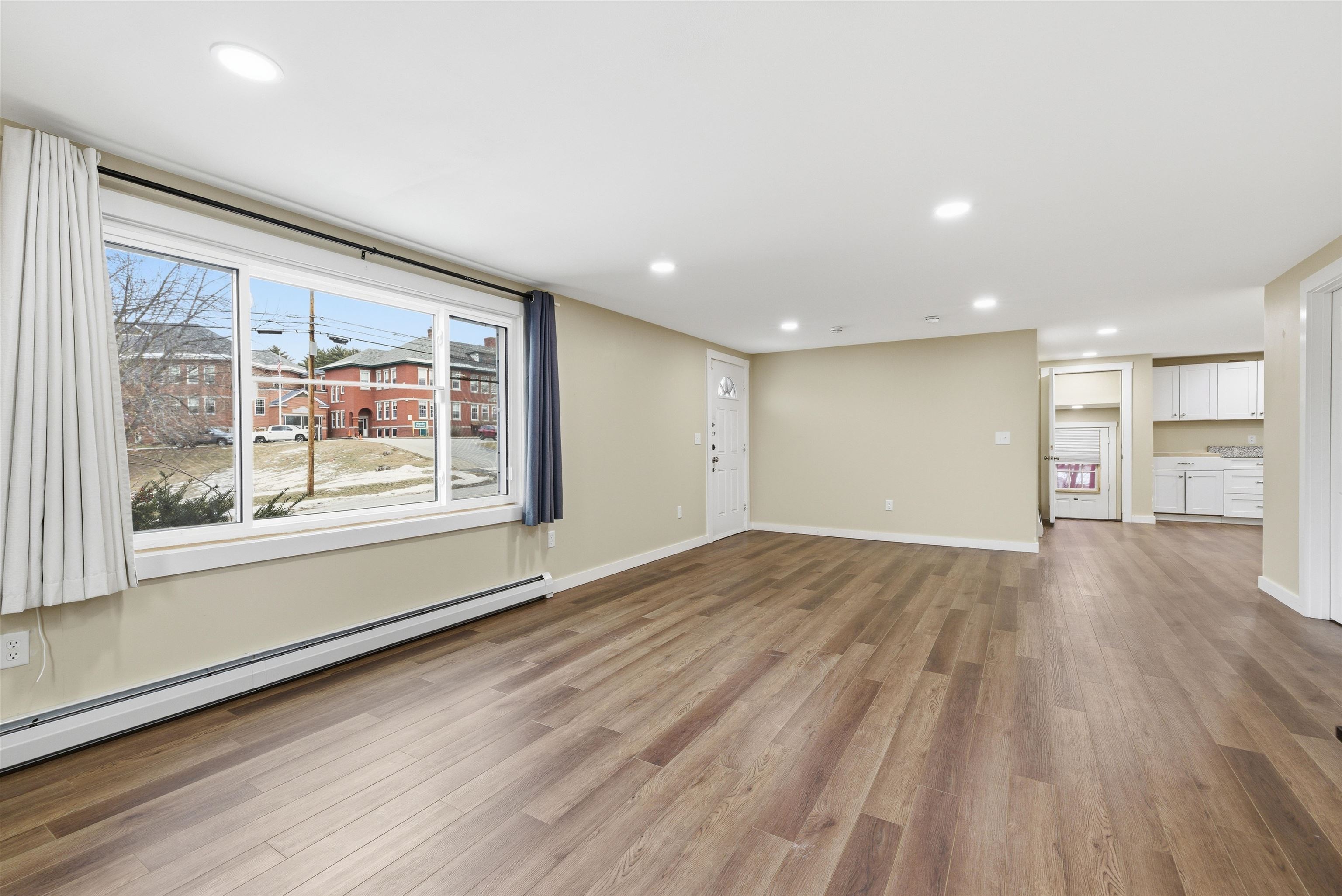 5 Railroad Avenue Rochester, NH 03839 - Photo 14 of 36