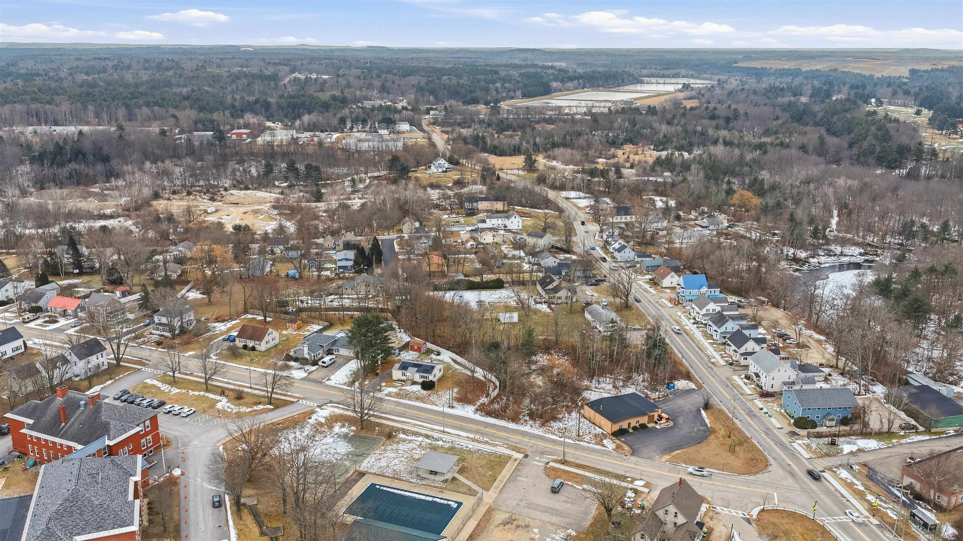 5 Railroad Avenue Rochester, NH 03839 - Photo 30 of 36