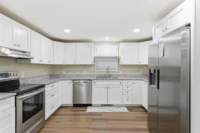 $390,000 | 5 Railroad Avenue, Rochester, NH 03839