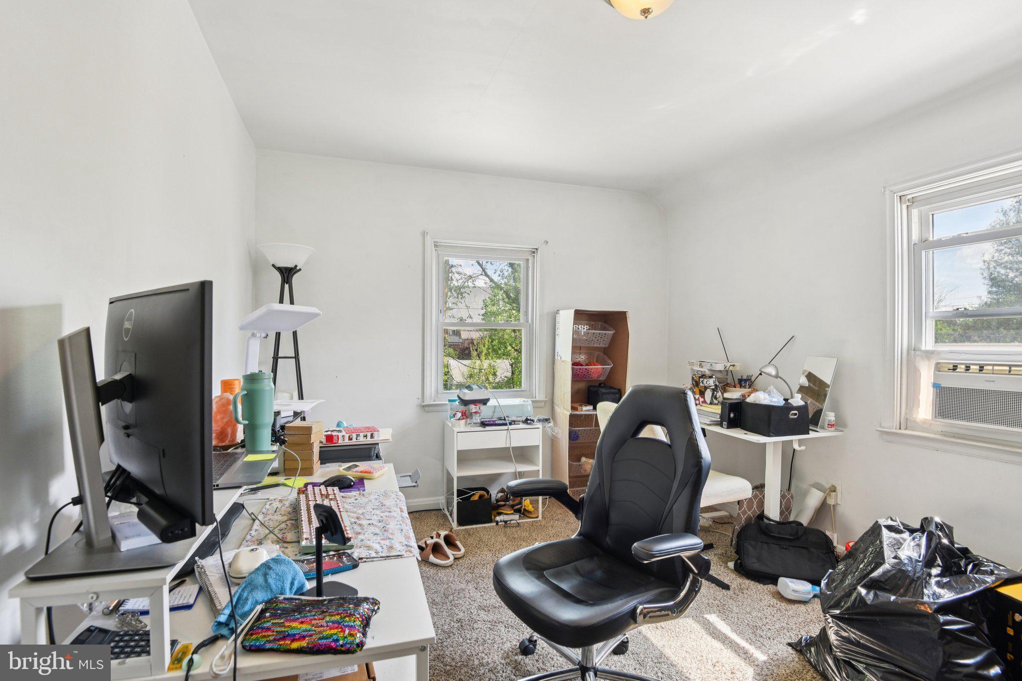 601 Braeside Road Baltimore, MD 21229 - Photo 17 of 24 Bright and airy workspace awaits creativity.