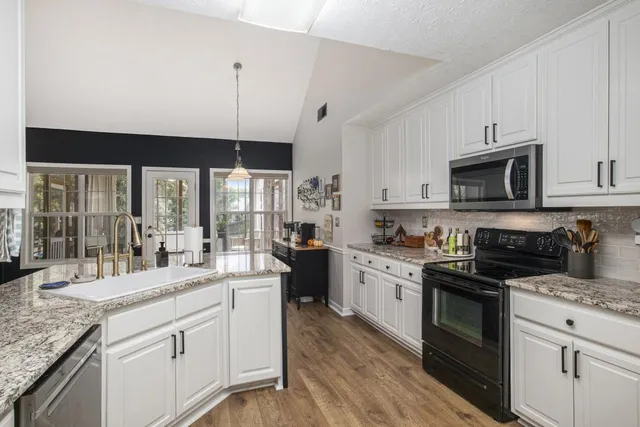 $399,990 | 3685 Arden Creek Court Southeast, Bethlehem, GA 30620