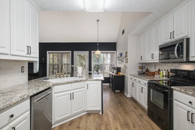 $399,990 | 3685 Arden Creek Court Southeast, Bethlehem, GA 30620