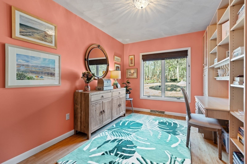 20 Kings Road Sharon, MA 02067 - Photo 20 of 39