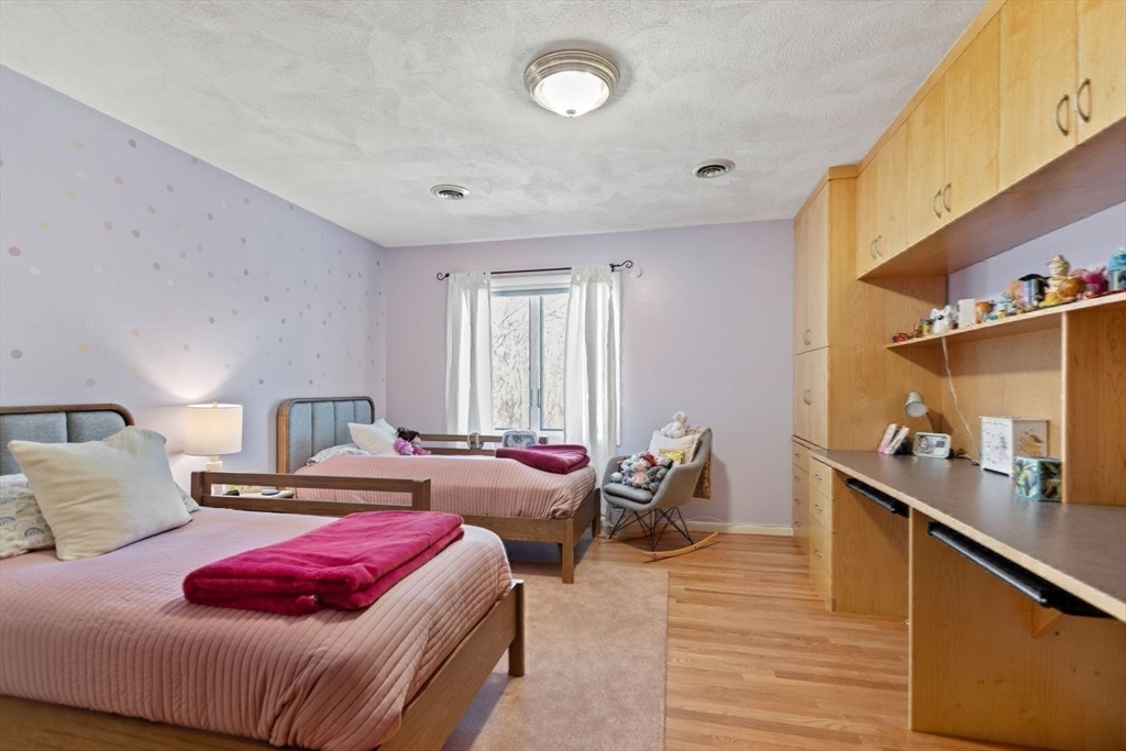 20 Kings Road Sharon, MA 02067 - Photo 29 of 39