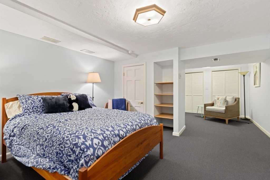 20 Kings Road Sharon, MA 02067 - Photo 35 of 39