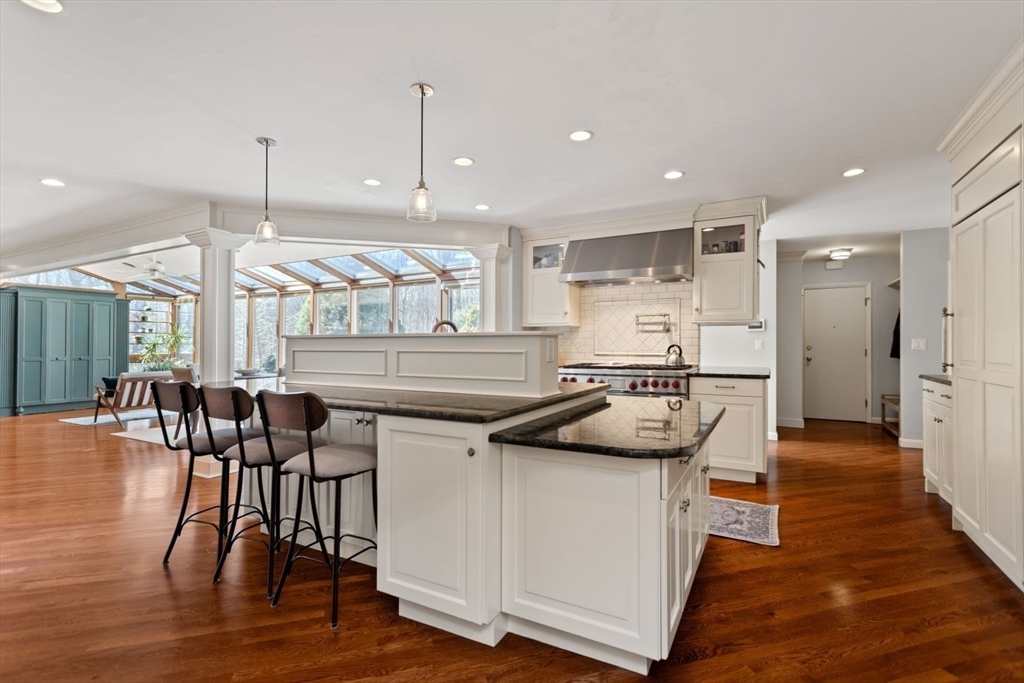 20 Kings Road Sharon, MA 02067 - Photo 4 of 39