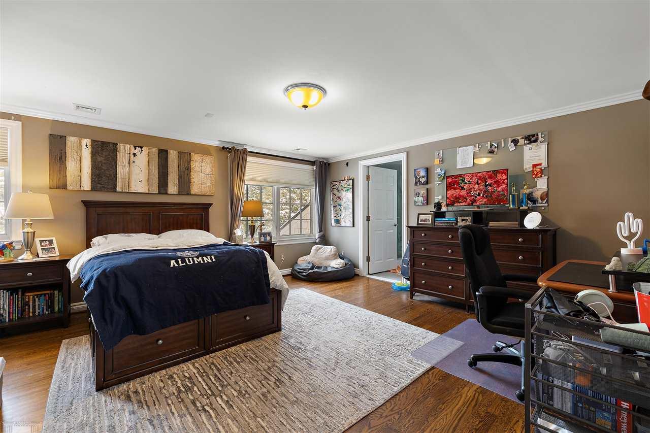 54 North Deeplands Road Grosse Pointe Shores, MI 48236 - Photo 43 of 76