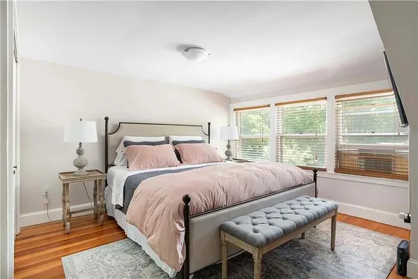 $3,400 | 75 Green End Avenue, Unit 1, Middletown, RI 02842