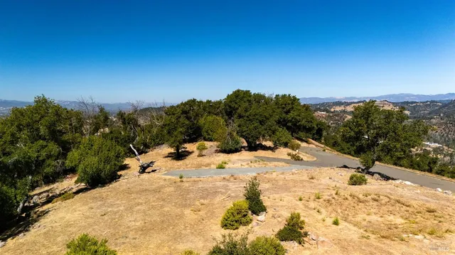 $1,200,000 | 3924 Flintridge Drive, Santa Rosa, CA 95403