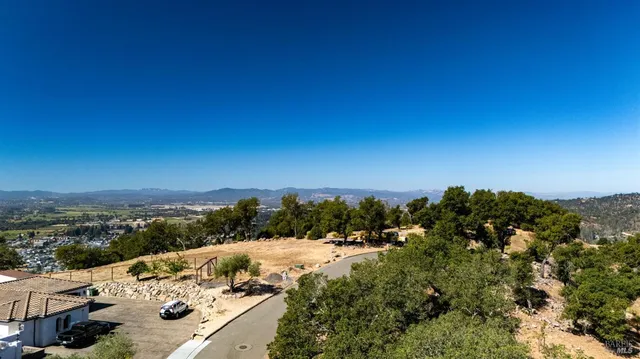 $1,200,000 | 3924 Flintridge Drive, Santa Rosa, CA 95403