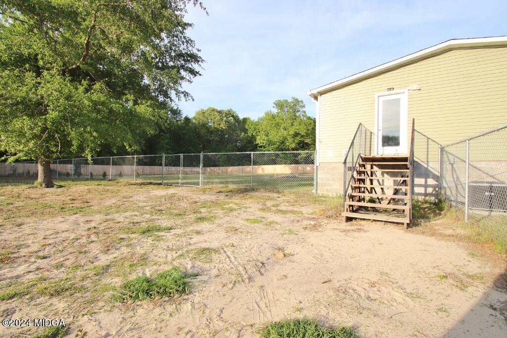 7687 Knoxville Road Lizella, GA 31052 - Photo 27 of 35 29