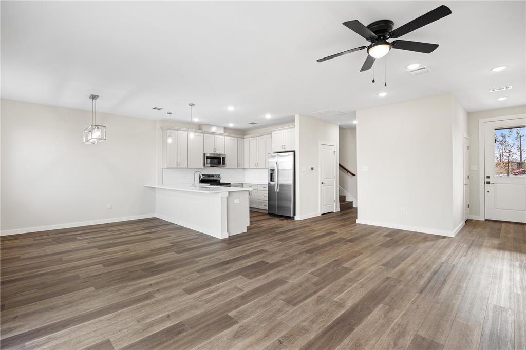 710 Sycamore Street Hico, TX 76457 - Photo 4 of 9