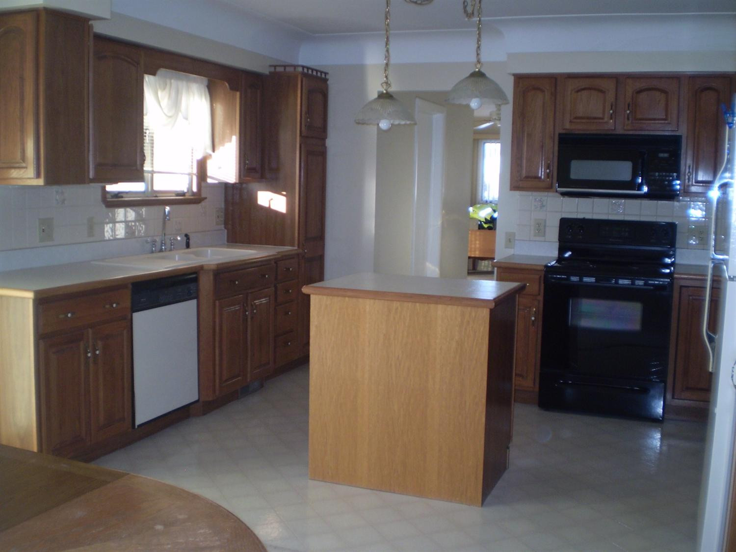 917 Napoleon Road Michigan Center, MI 49254 - Photo 3 of 42 Photo 3