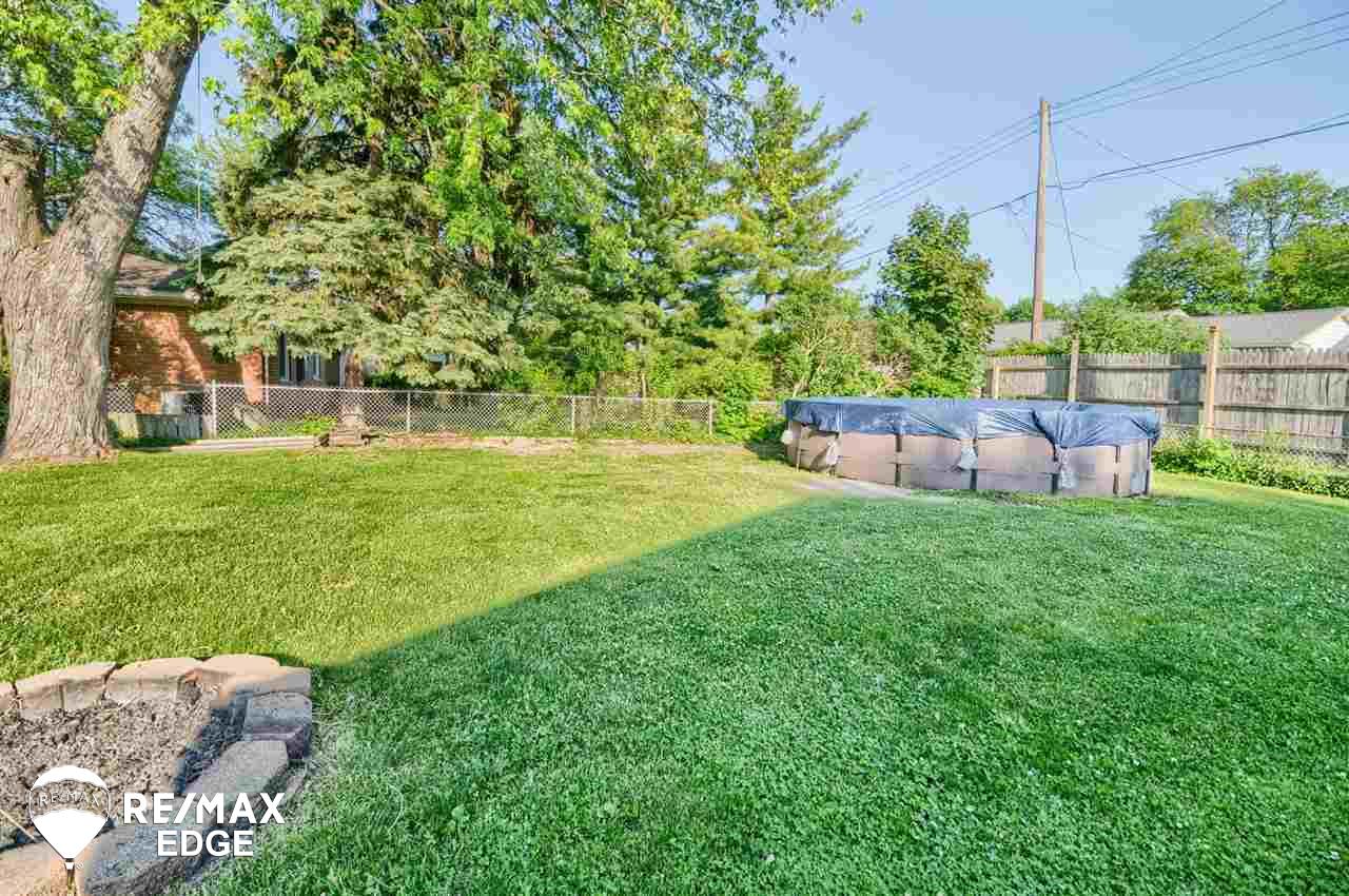 1467 West Judd Road Flint, MI 48507 - Photo 25 of 29 50043943-24.JPG