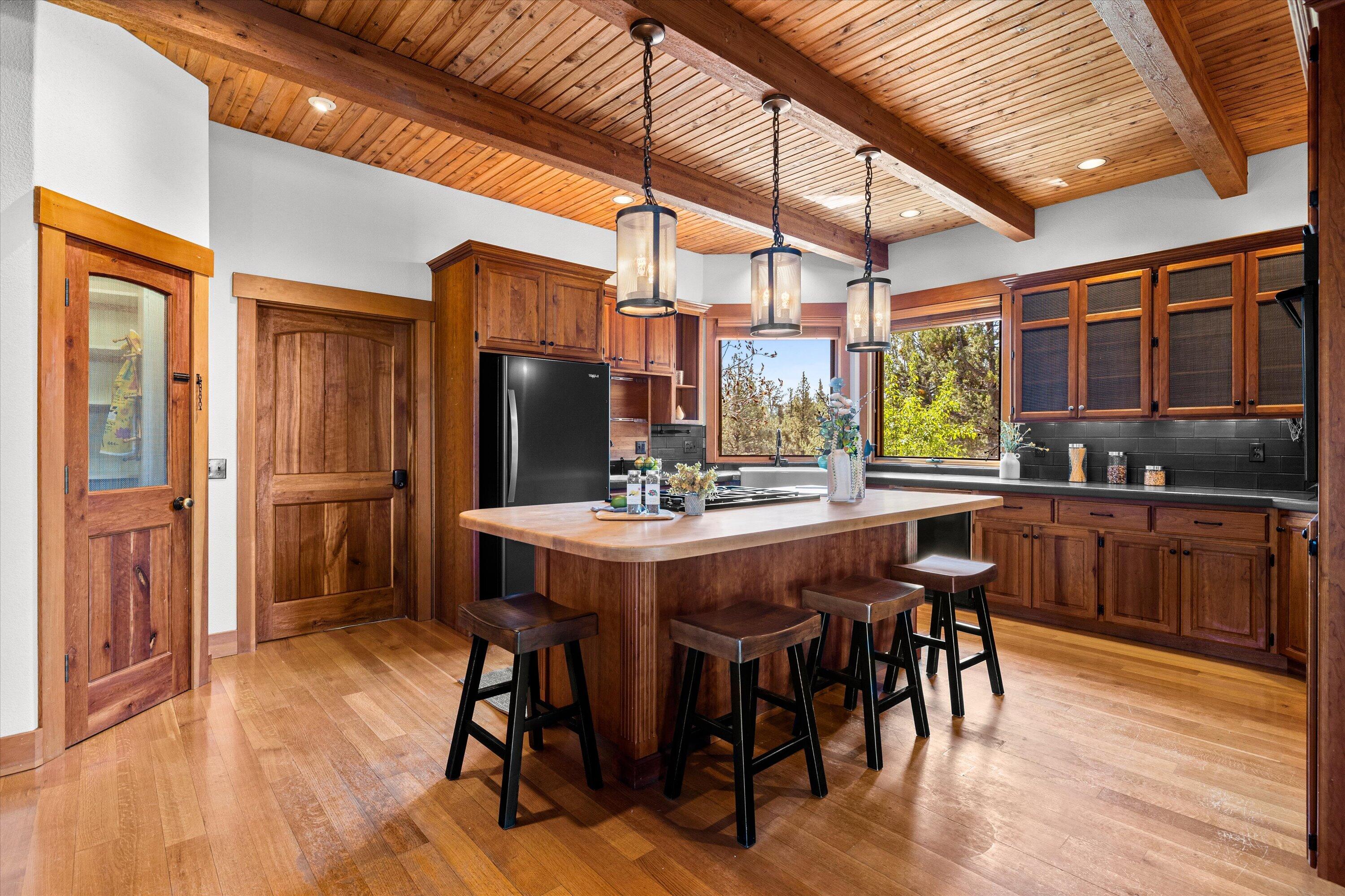 64155 Hunnell Road Bend, OR 97703 - Photo 26 of 96 Thoughtfully built with enduring craftsmanship.