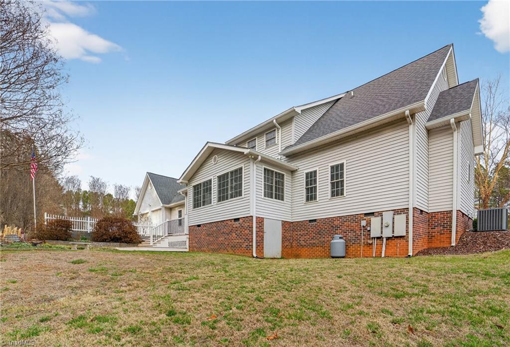 2194 Pine Creek Ridge Asheboro, NC 27205 - Photo 6 of 50