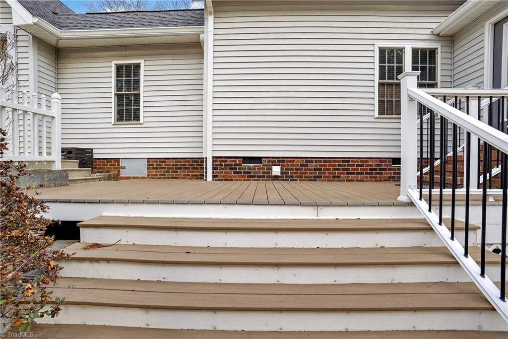 2194 Pine Creek Ridge Asheboro, NC 27205 - Photo 7 of 50