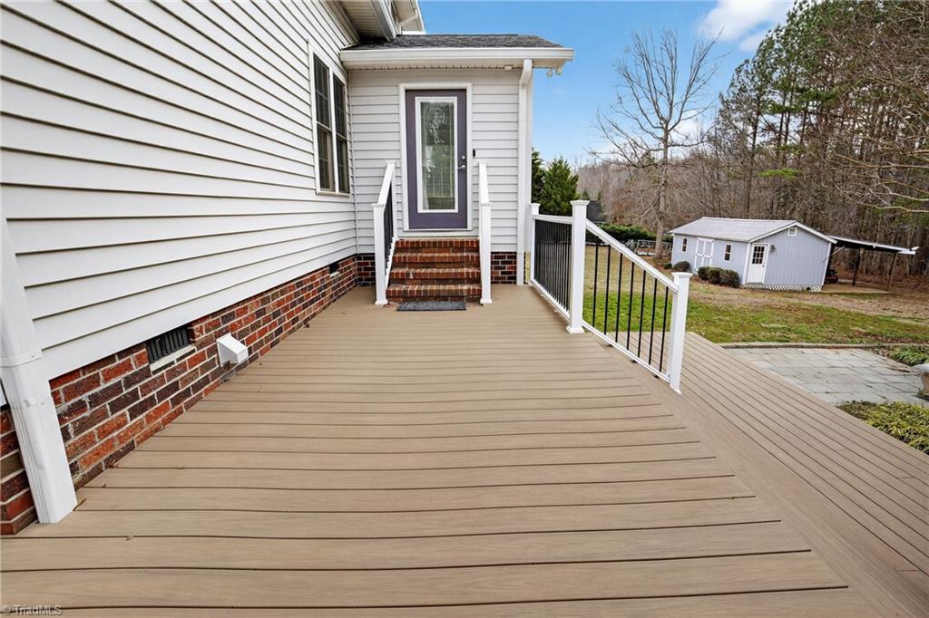 2194 Pine Creek Ridge Asheboro, NC 27205 - Photo 8 of 50