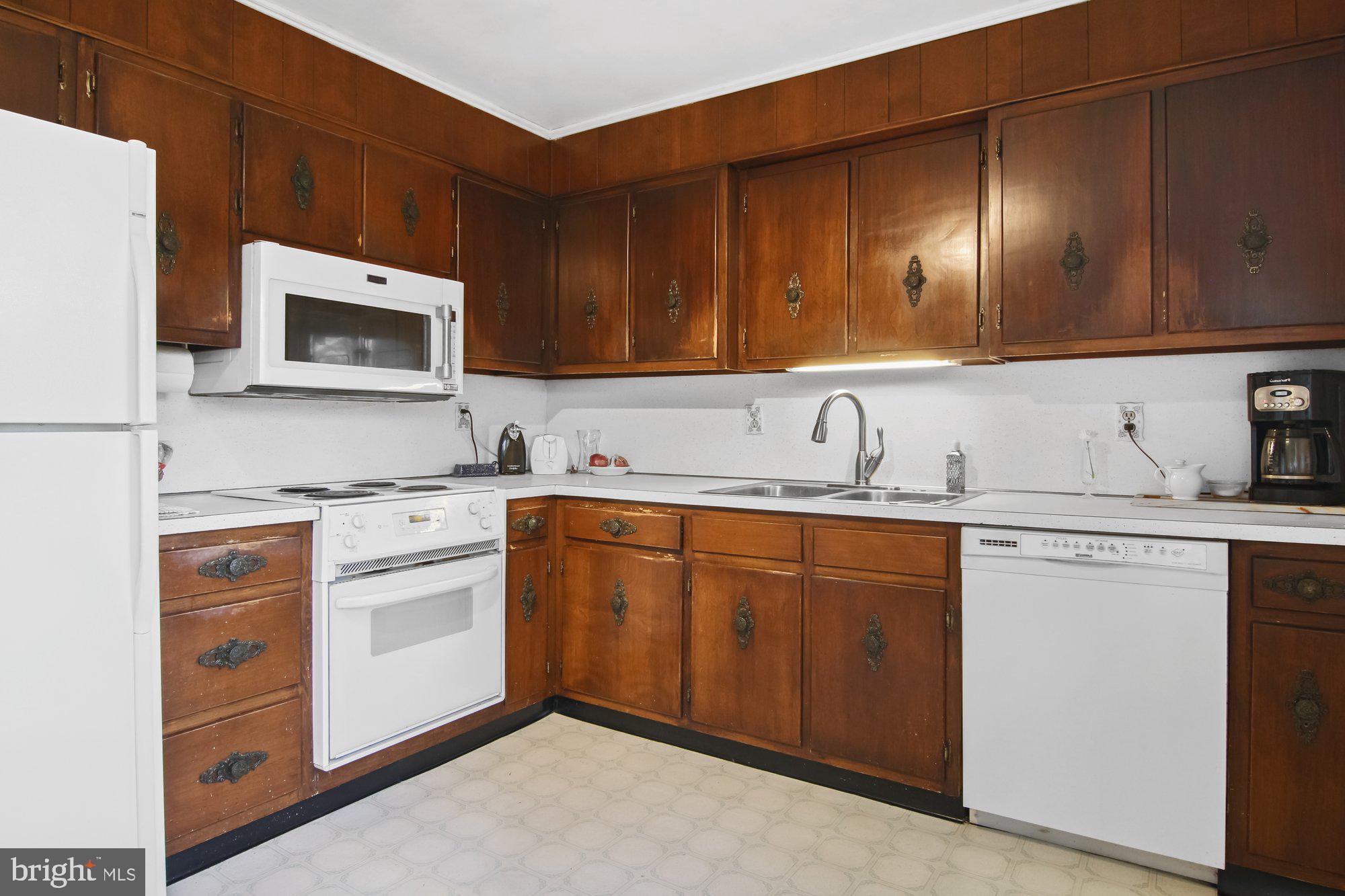 8758 Jonestown Road Grantville, PA 17028 - Photo 8 of 32 Gallery Image 8