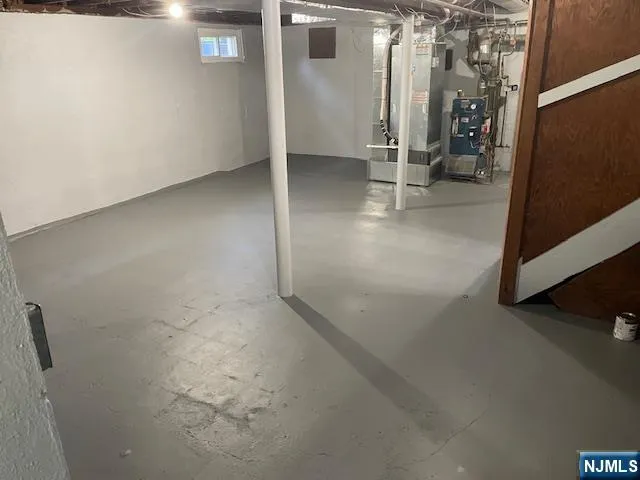 $4,475 | 39 Hawthorne Street, Rutherford, NJ 07070