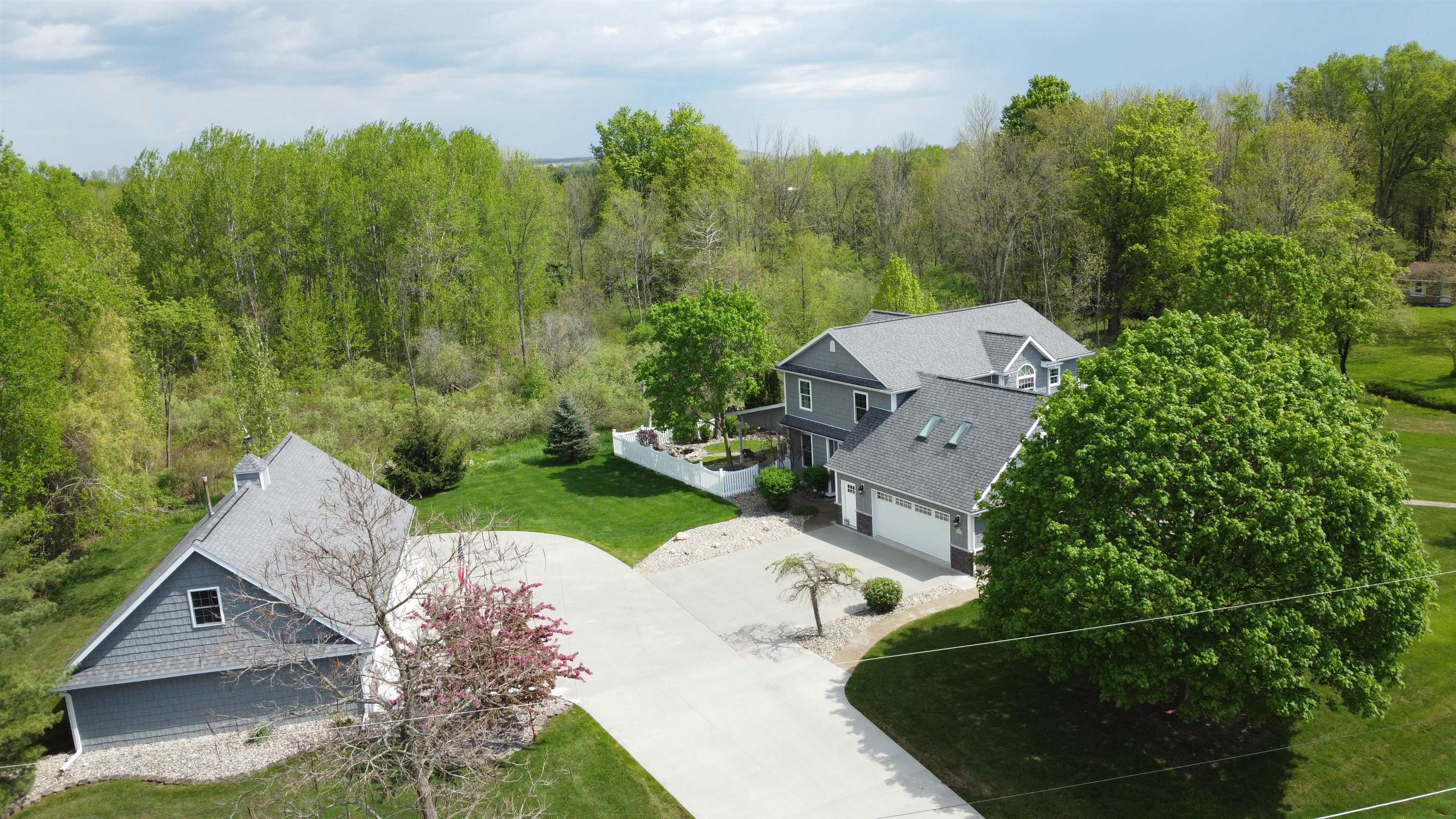 2368 Birchcrest Road West Branch, MI 48661 - Photo 6 of 51 1917976-f8fd97ab-bf1d-43e8-8a52-84dc8e3c55a6.JPG