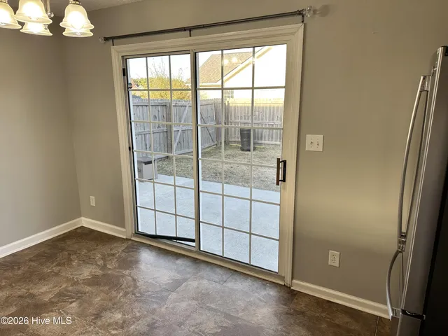 $1,500 | 113 Byrum Run, Hubert, NC 28539