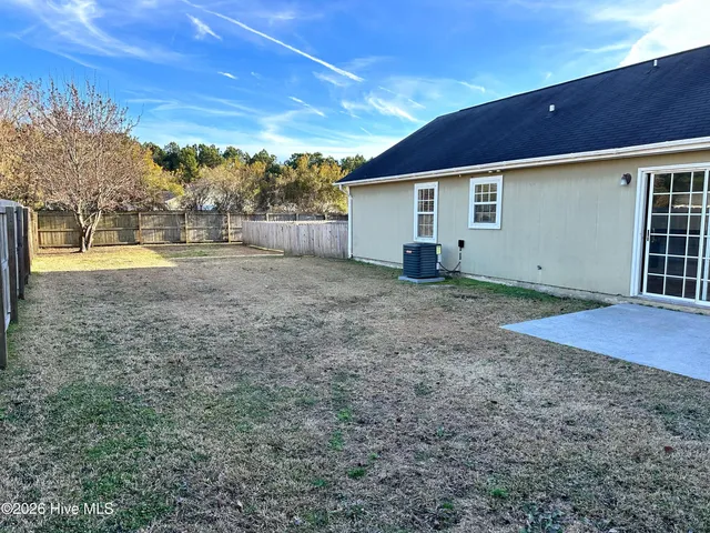 $1,500 | 113 Byrum Run, Hubert, NC 28539