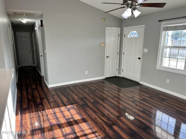 $1,500 | 113 Byrum Run, Hubert, NC 28539