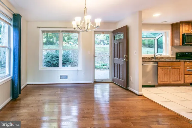 $4,000 | 288 Devonshire Road, Devon, PA 19333